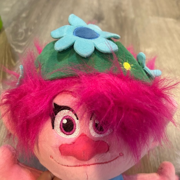Trolls Plush Toy Set with trolls headband and tiny diamond - Picture 7 of 11